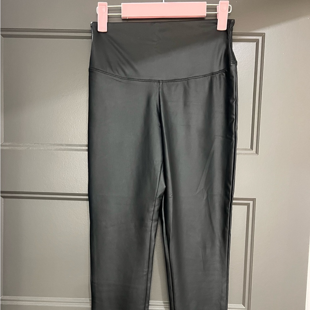 Pink Lily Leather Leggings